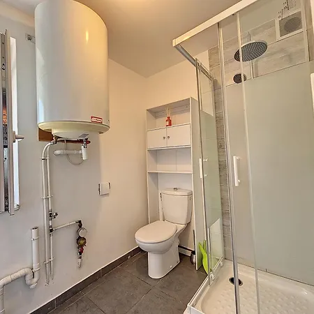 L'Auberge De La Gare, Appartements Tout Confort, Proches Gare Yzeure Exterior photo