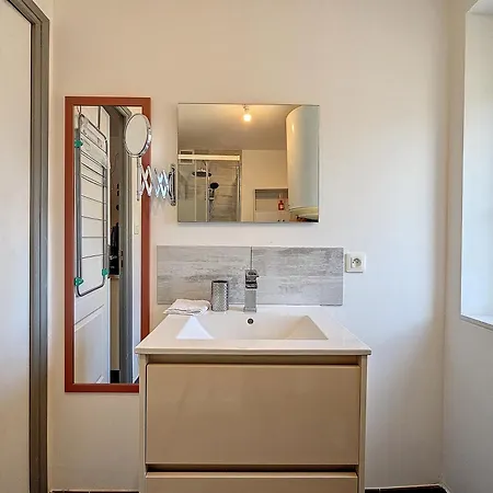 L'Auberge De La Gare, Appartements Tout Confort, Proches Gare Yzeure Exterior photo