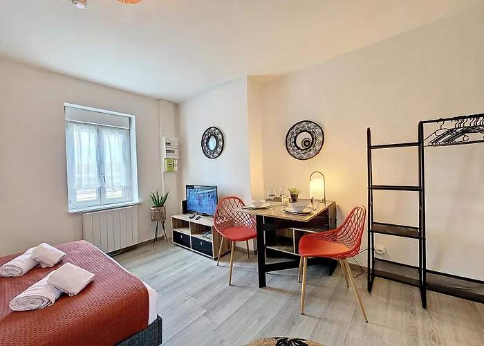 L\'Auberge De La Gare, Appartements Tout Confort, Proches Gare